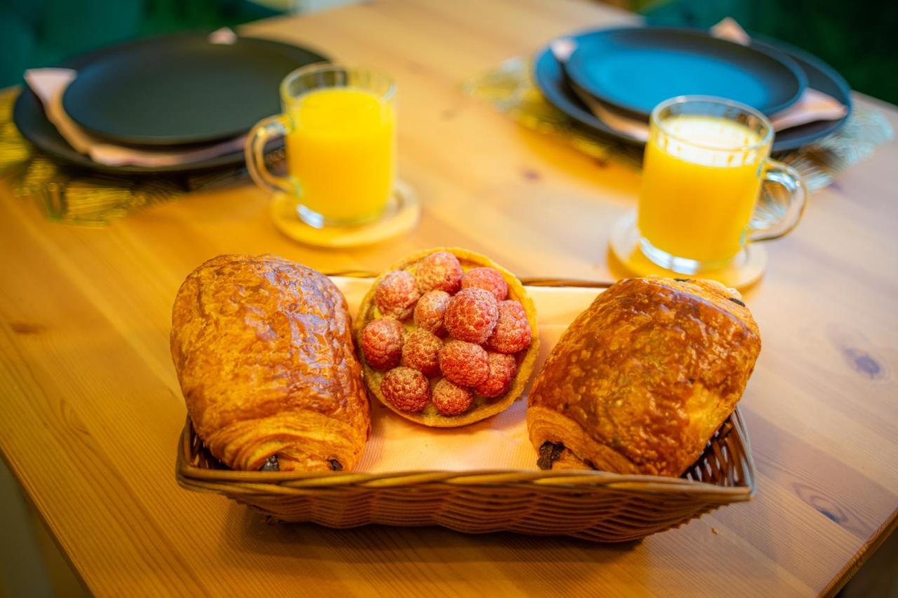Le Refuge - Netflix I Wifi Haut Debit I Parking - Confort & Cosy Valenciennes Luaran gambar