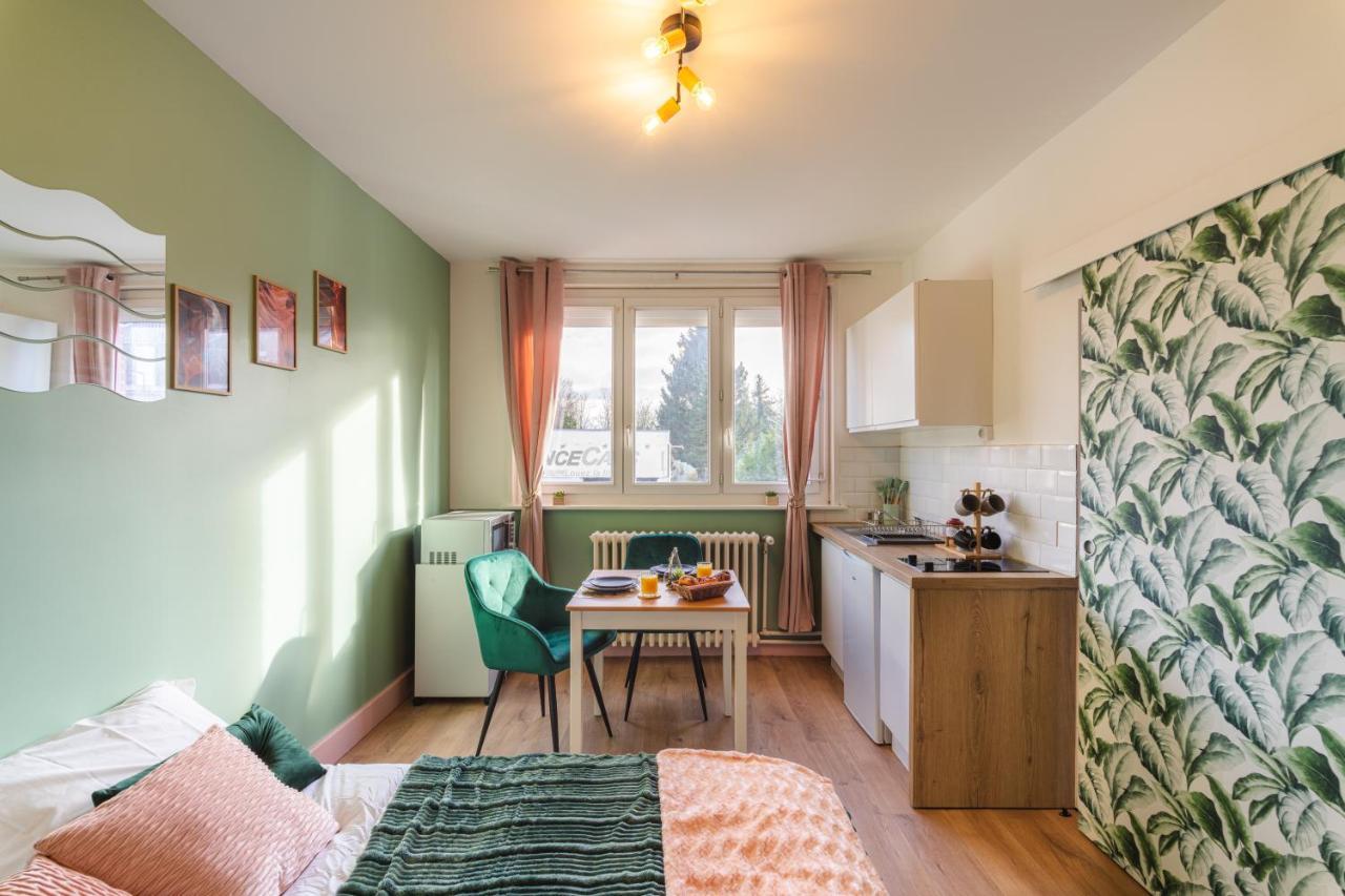 Le Refuge - Netflix I Wifi Haut Debit I Parking - Confort & Cosy Valenciennes Luaran gambar