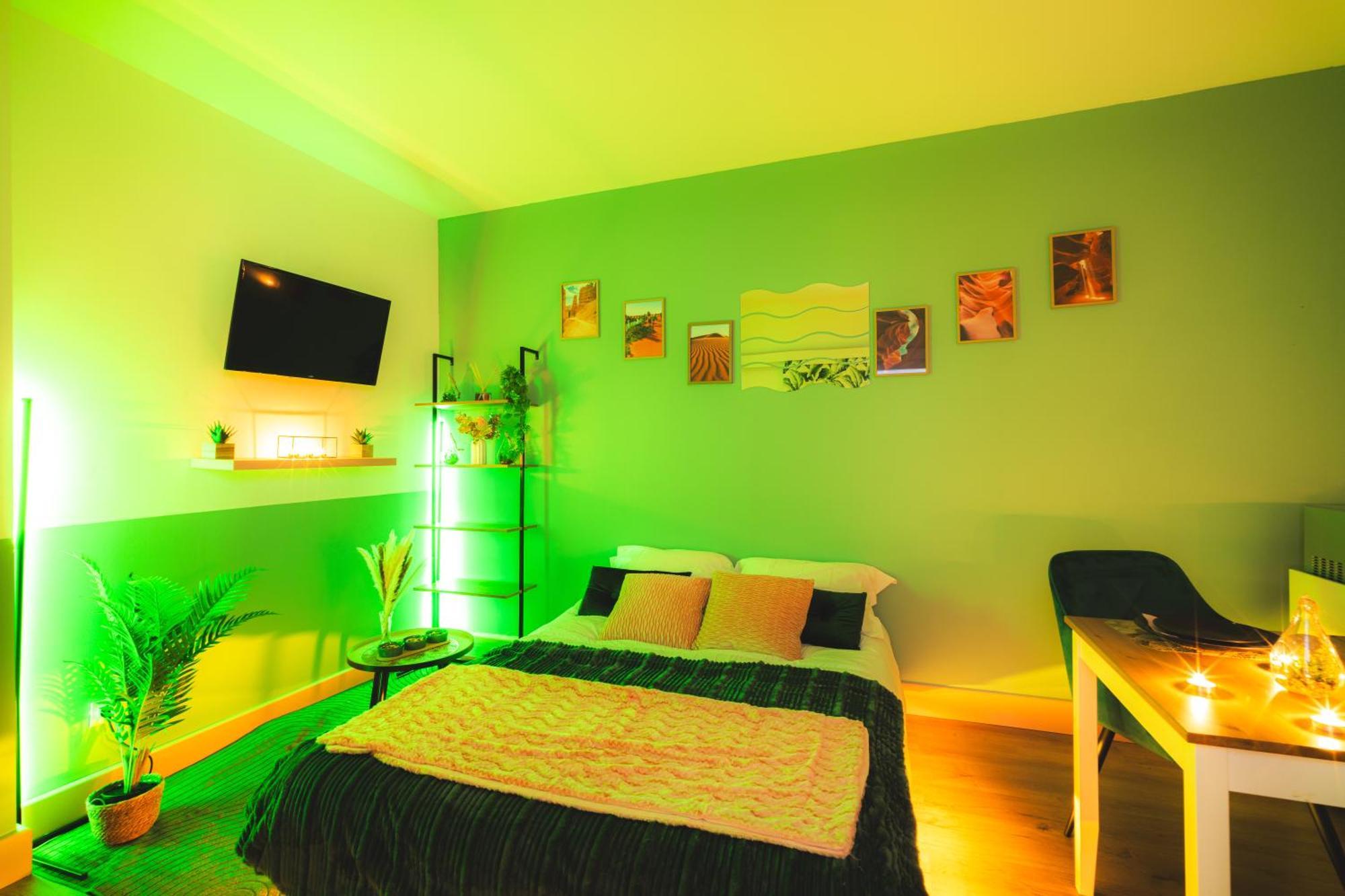 Le Refuge - Netflix I Wifi Haut Debit I Parking - Confort & Cosy Valenciennes Luaran gambar